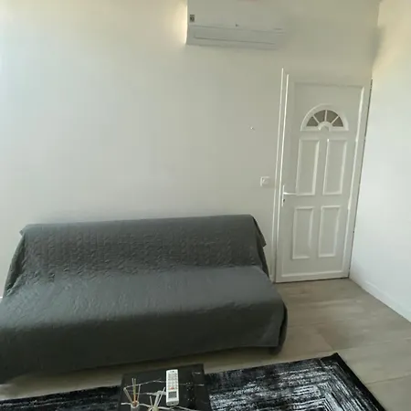 Loft Moderne Axe Paris Cdg Guest house *